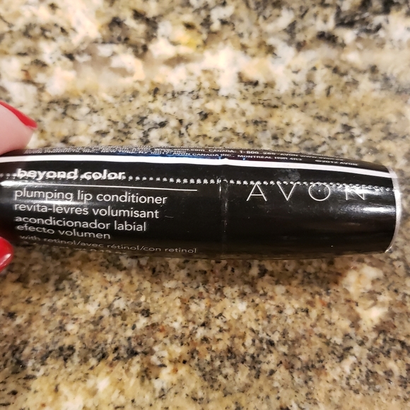 Avon Makeup Avon Beyond Color Plumping Lip Conditioner With Retinol